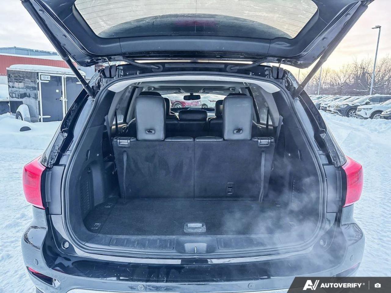 2018 Nissan Pathfinder  Photo