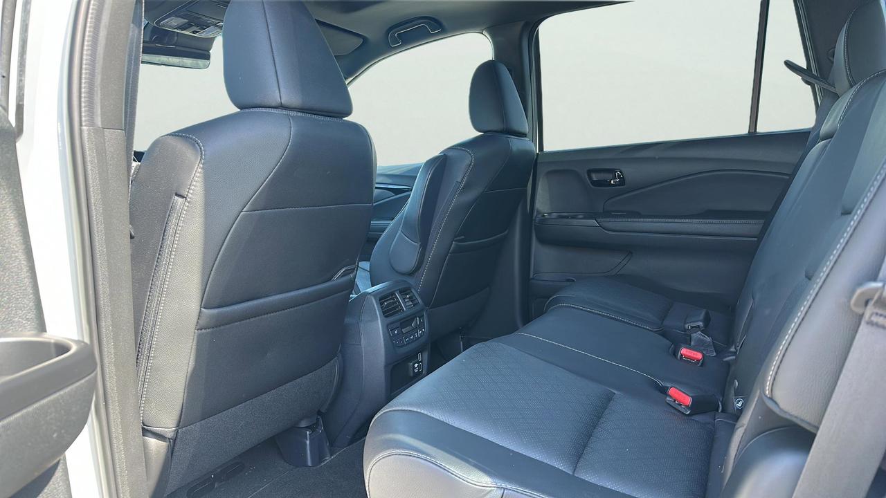 2023 Honda Passport Touring Photo