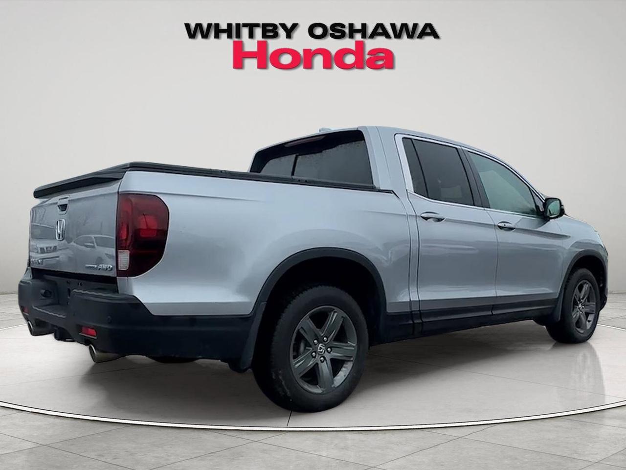 2021 Honda Ridgeline TOURING Photo4