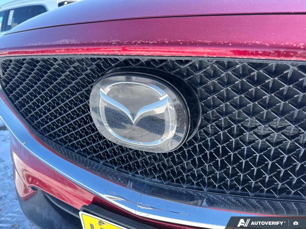 2019 Mazda CX-5 Signature BACKUP CAM   BLUETOOTH   HTD & CLD LTHR Photo