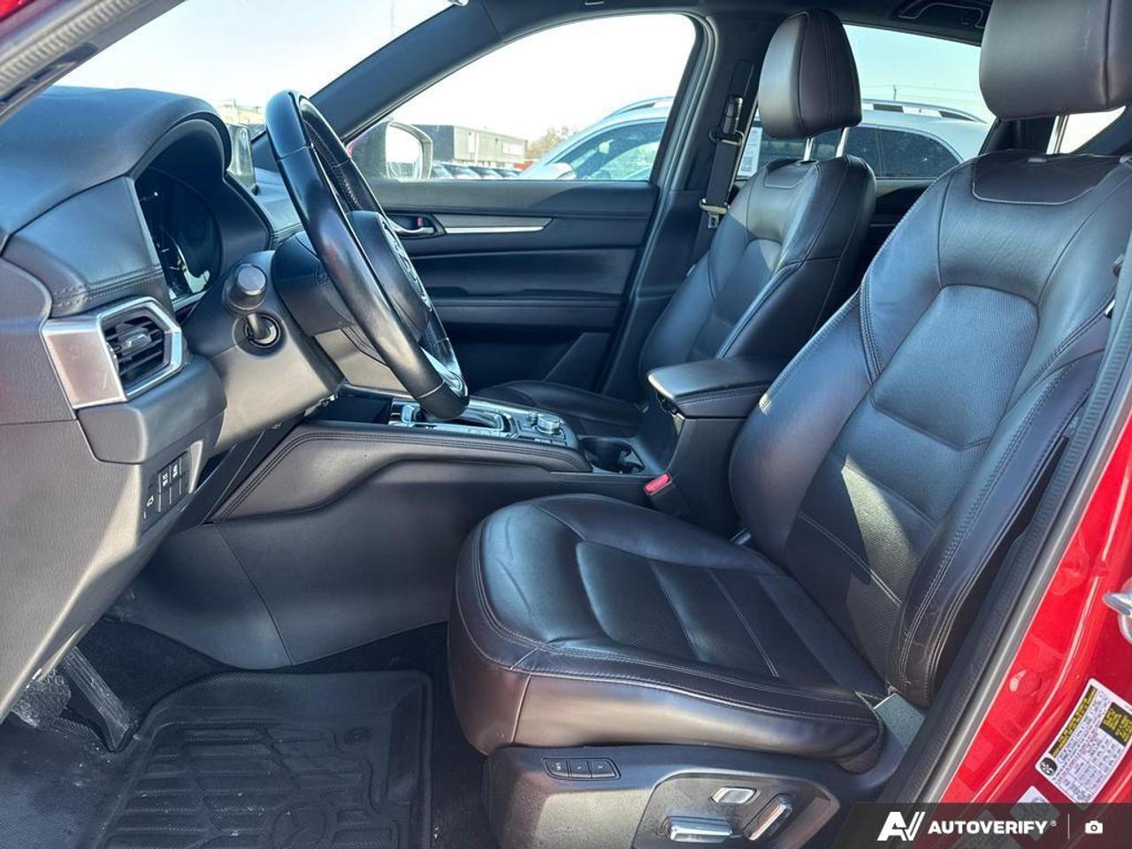 2019 Mazda CX-5 Signature BACKUP CAM   BLUETOOTH   HTD & CLD LTHR Photo