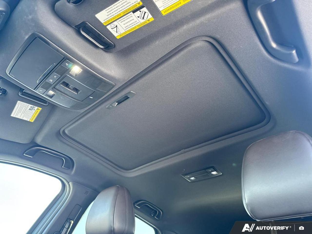 2019 Mazda CX-5 Signature BACKUP CAM   BLUETOOTH   HTD & CLD LTHR Photo