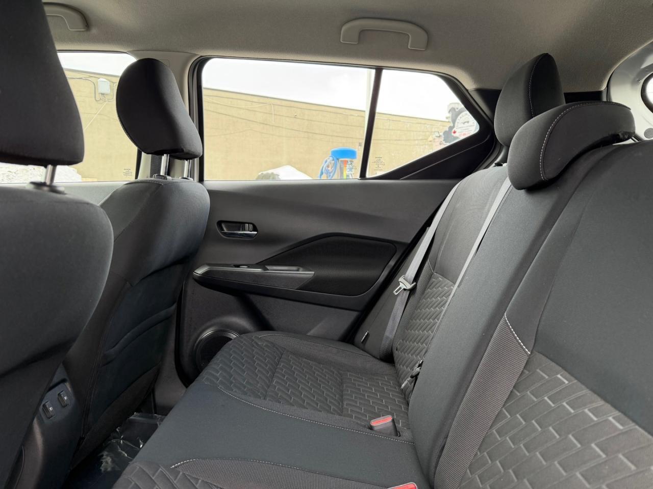2021 Nissan Kicks SV FWD Photo