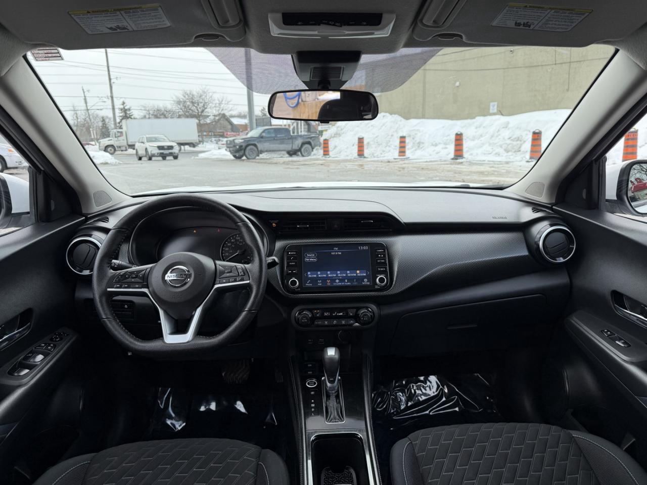 2021 Nissan Kicks SV FWD Photo