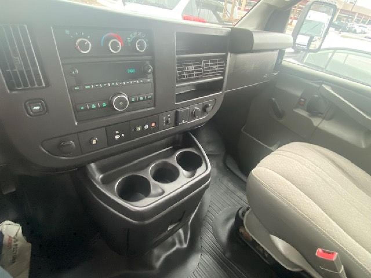 2020 Chevrolet Express Commercial Cutaway  Photo