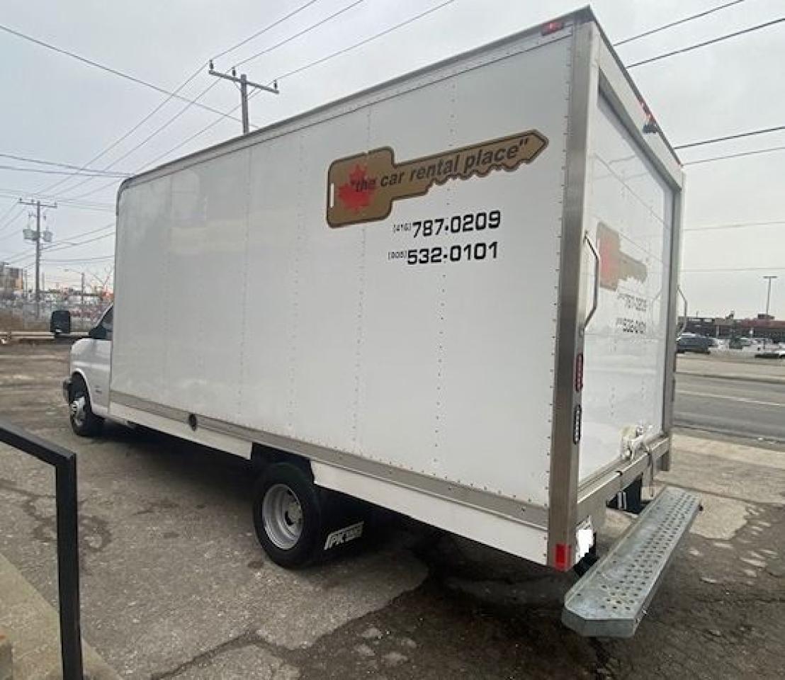 2020 Chevrolet Express Commercial Cutaway  Photo