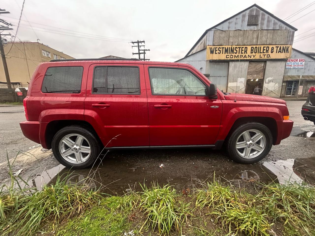2010 Jeep Patriot FWD 4DR - Photo #7