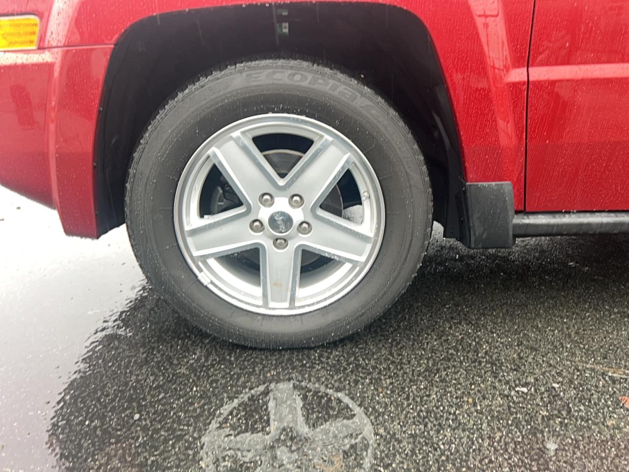 2010 Jeep Patriot FWD 4DR - Photo #14