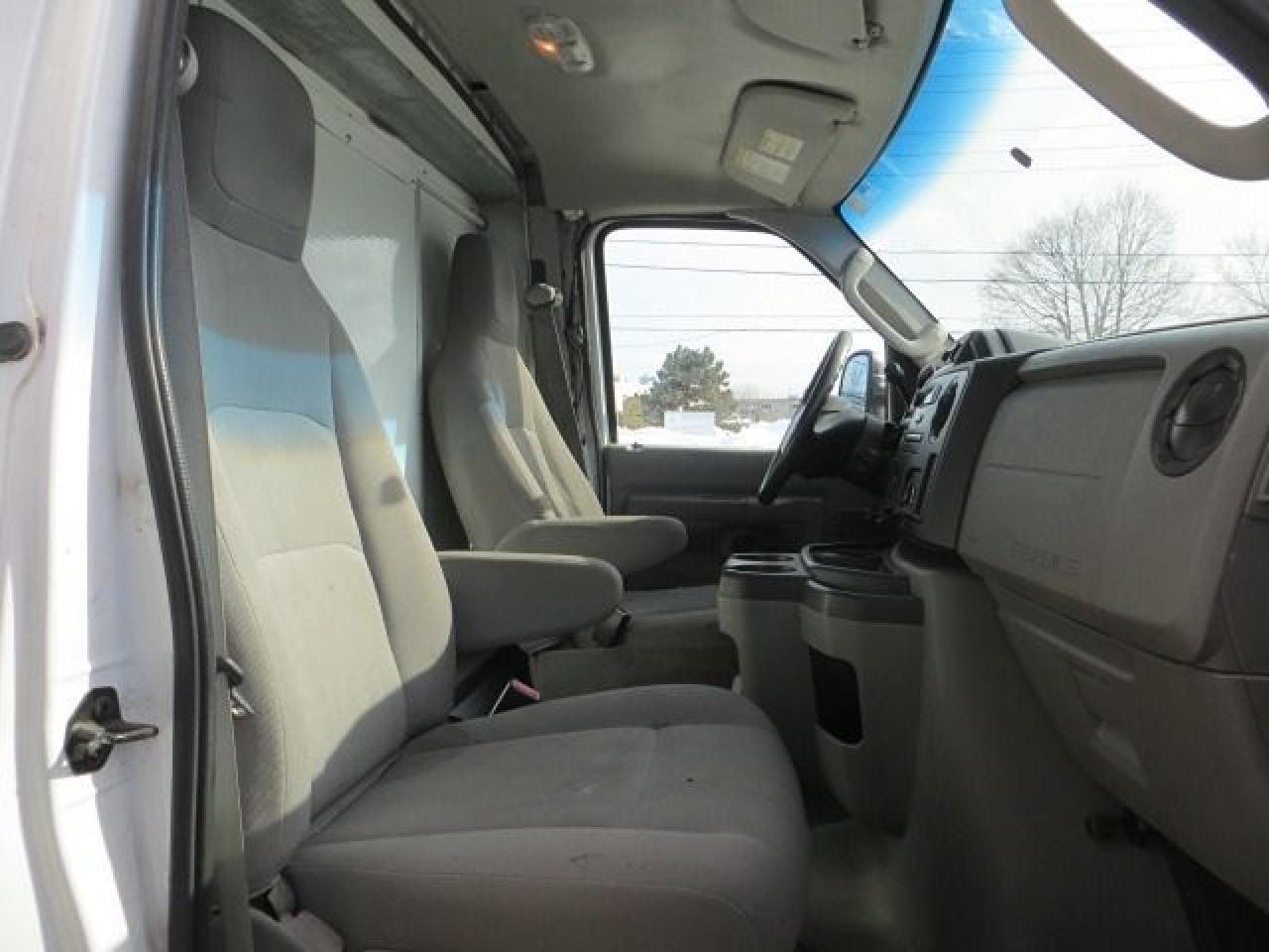 2013 Ford Econoline CERTIFIED, E-450, DRW,16 FOOT BOX, 176" WHEEL BASE Photo