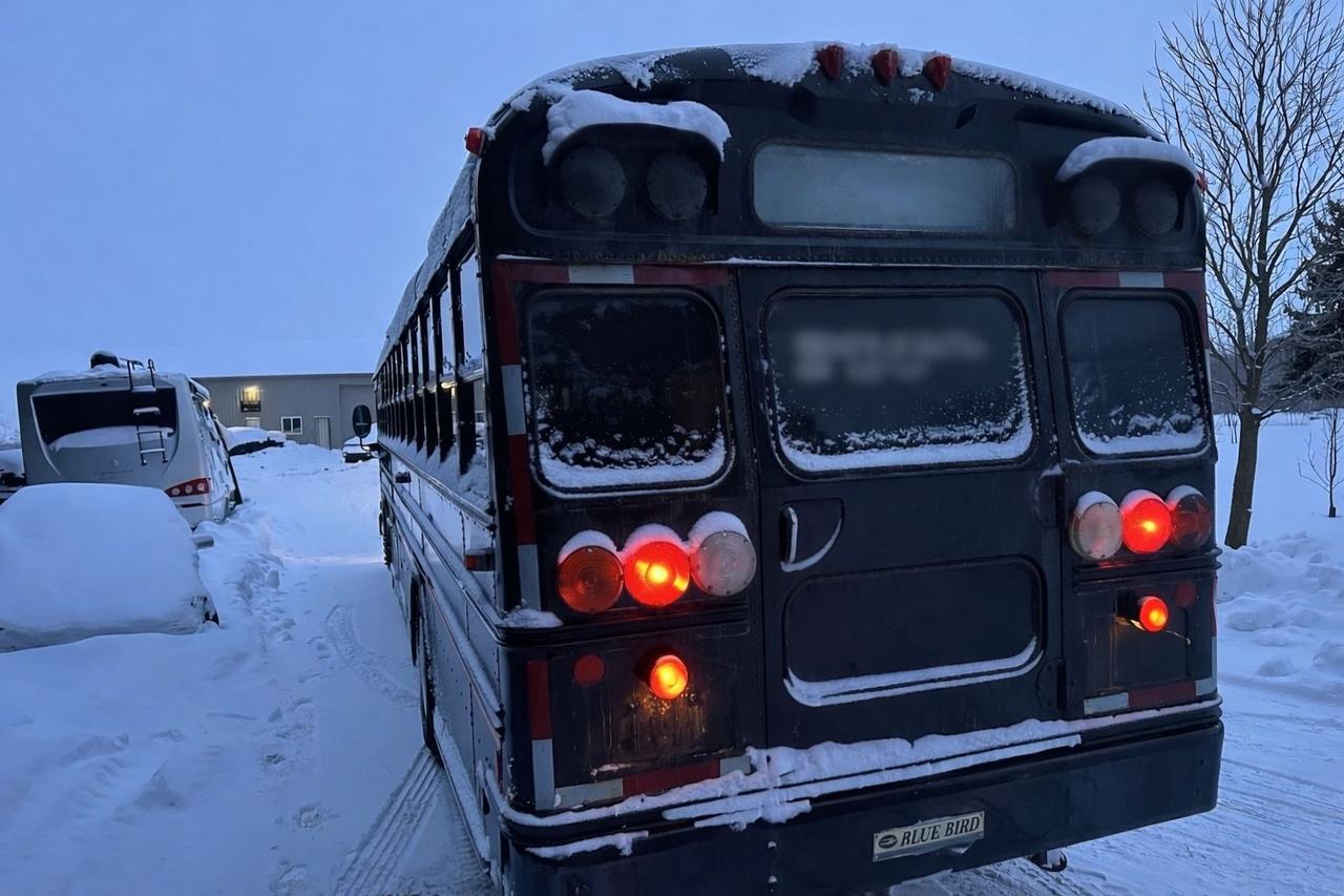 2009 Blue Bird Vision ALL AMERICAN, RUNS GREAT, MAINTAINED, BEST OFFER Photo