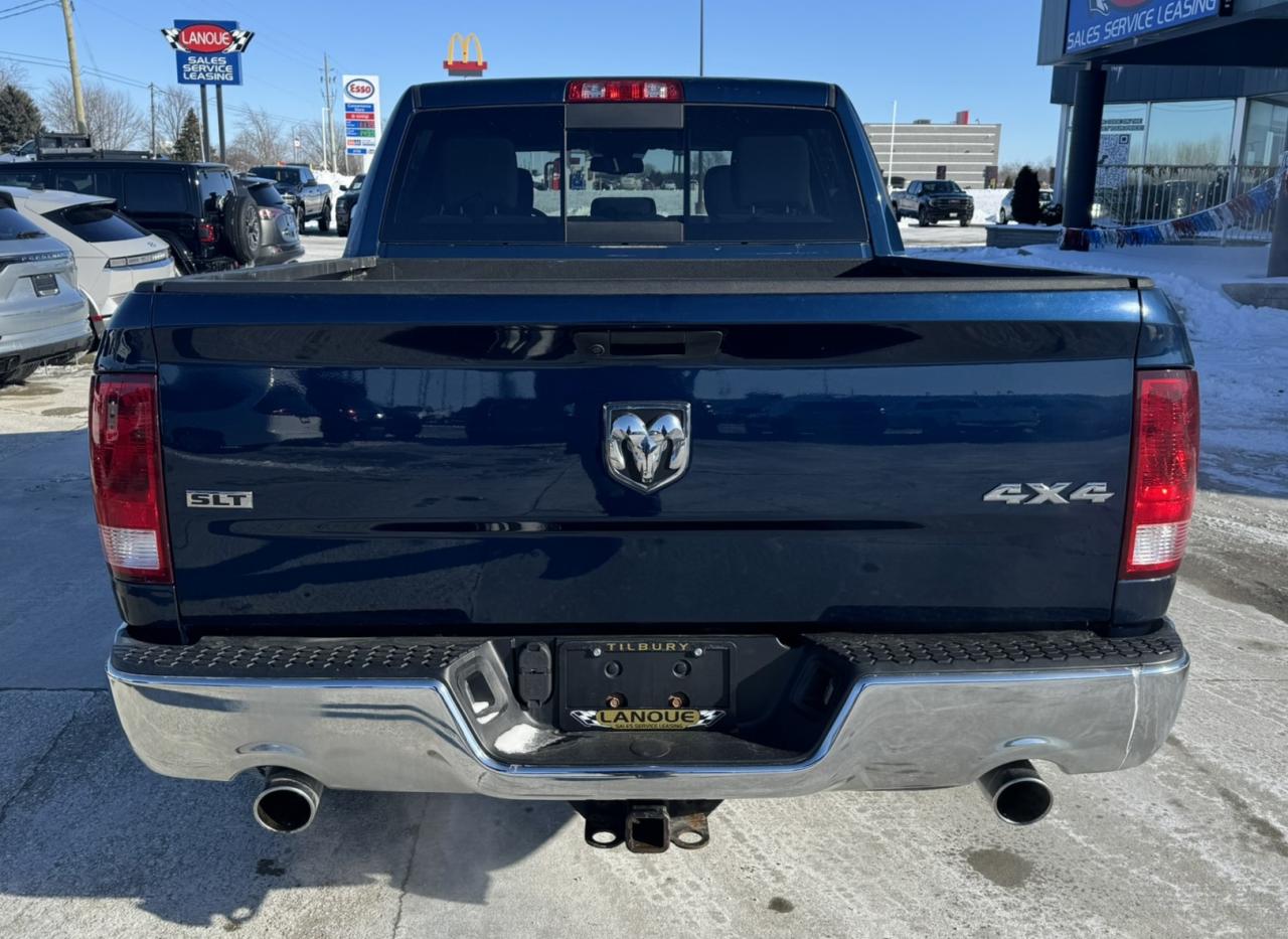 2019 RAM 1500 Classic SLT 4x4 Crew Cab 5'7" Box Photo3
