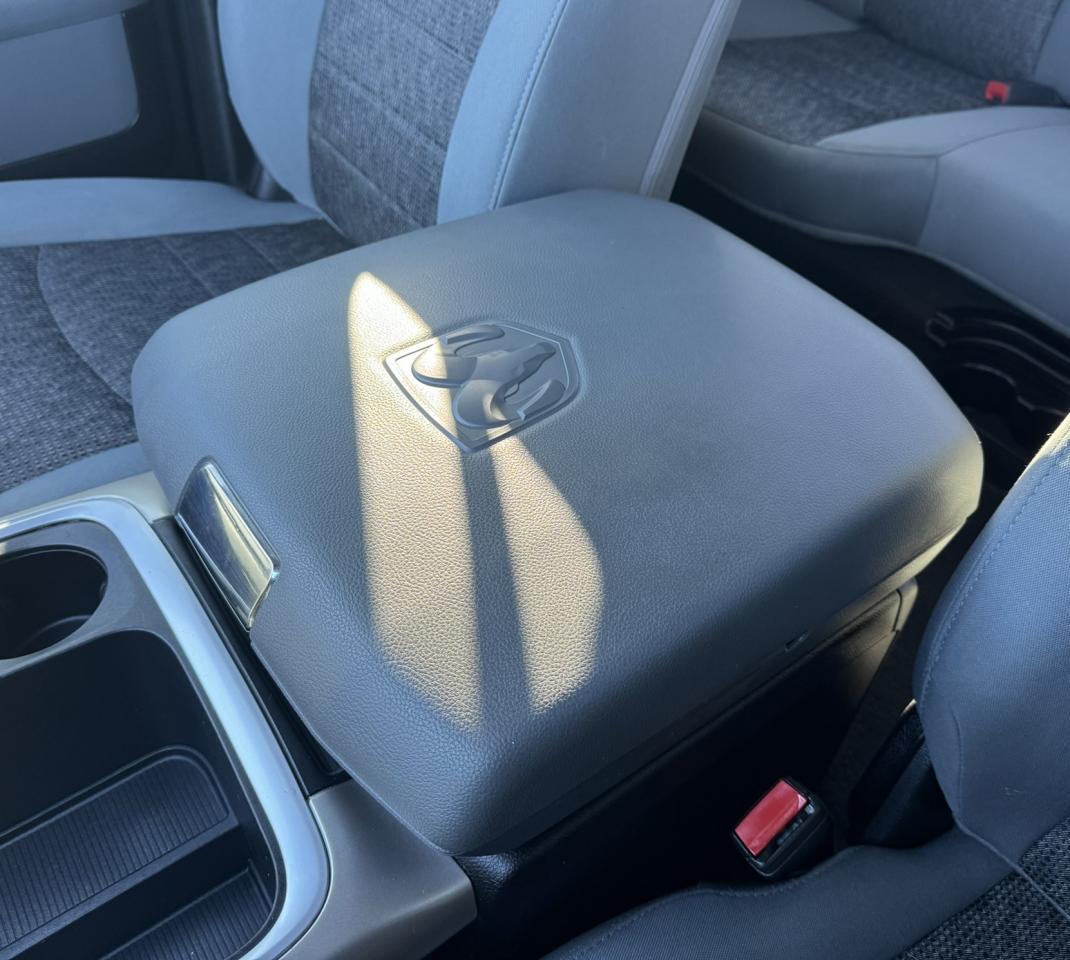 2019 RAM 1500 Classic SLT 4x4 Crew Cab 5'7" Box Photo