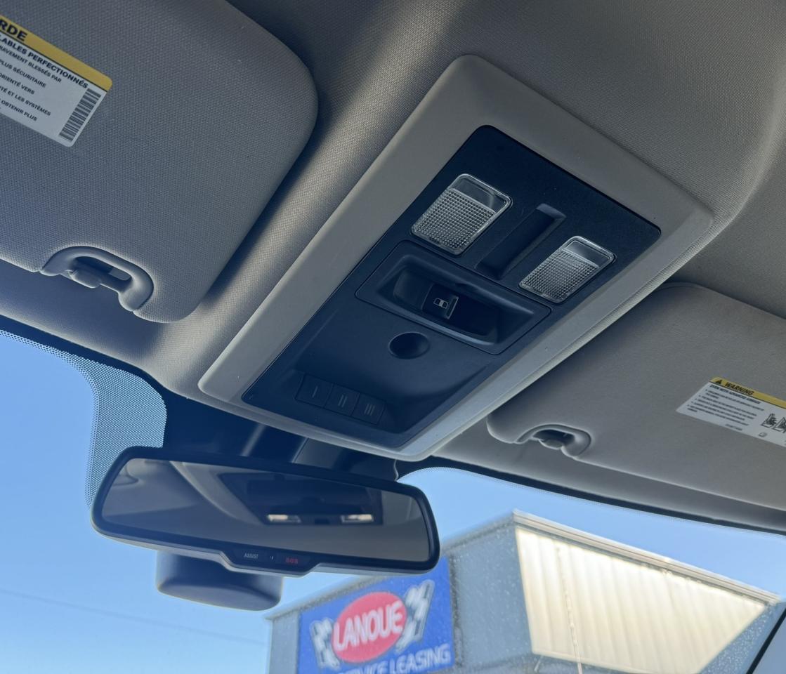 2019 RAM 1500 Classic SLT 4x4 Crew Cab 5'7" Box Photo