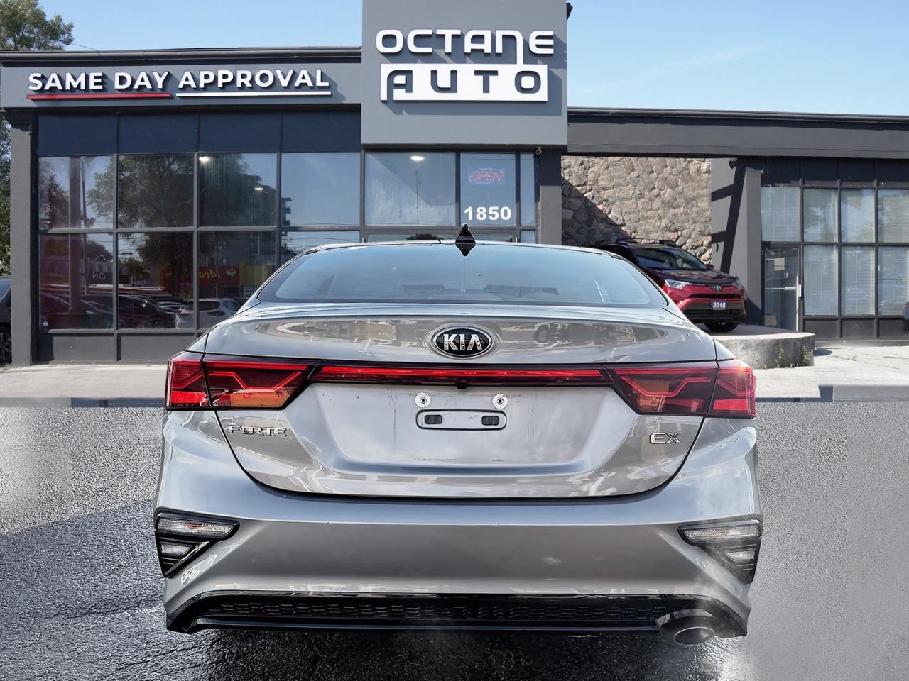 2021 Kia Forte EX Photo4