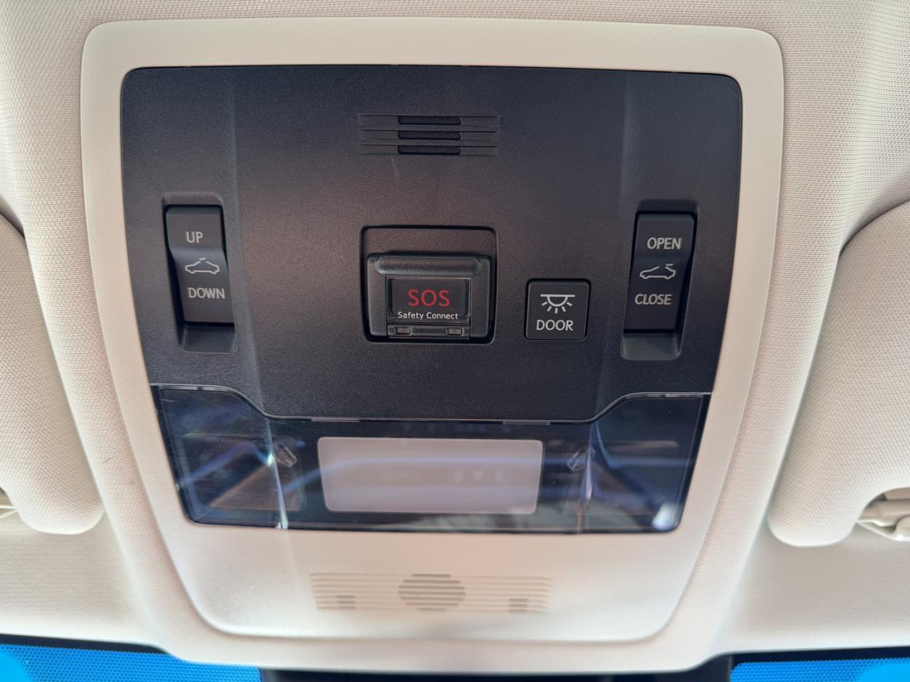 2019 Lexus ES 300 h Sedan Photo