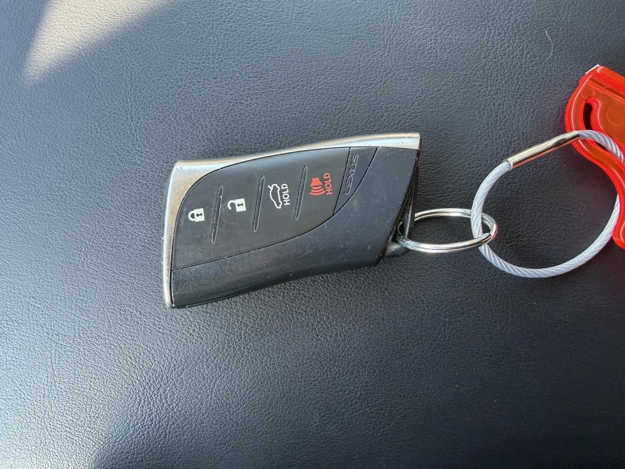 2019 Lexus ES 300 h Sedan Photo