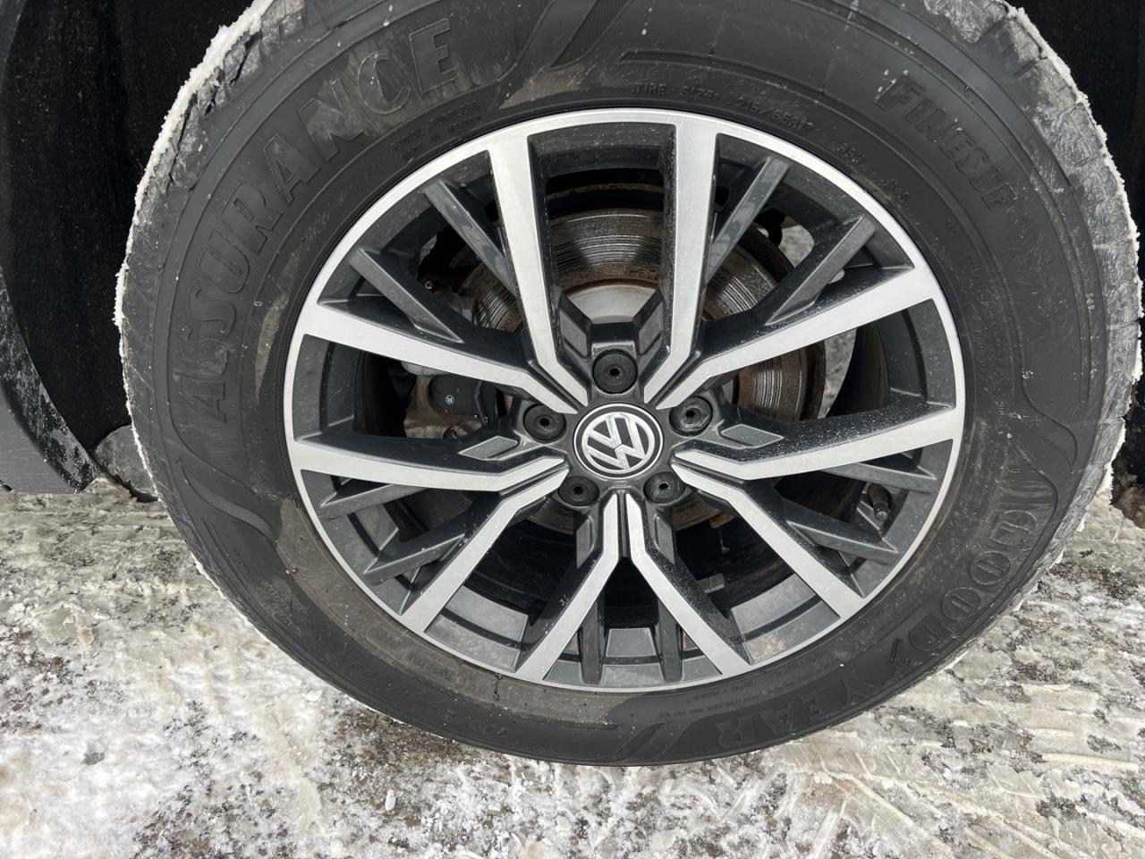 2021 Volkswagen Tiguan Comfortline 4Motion *One Owner/nav/Sunrf Photo