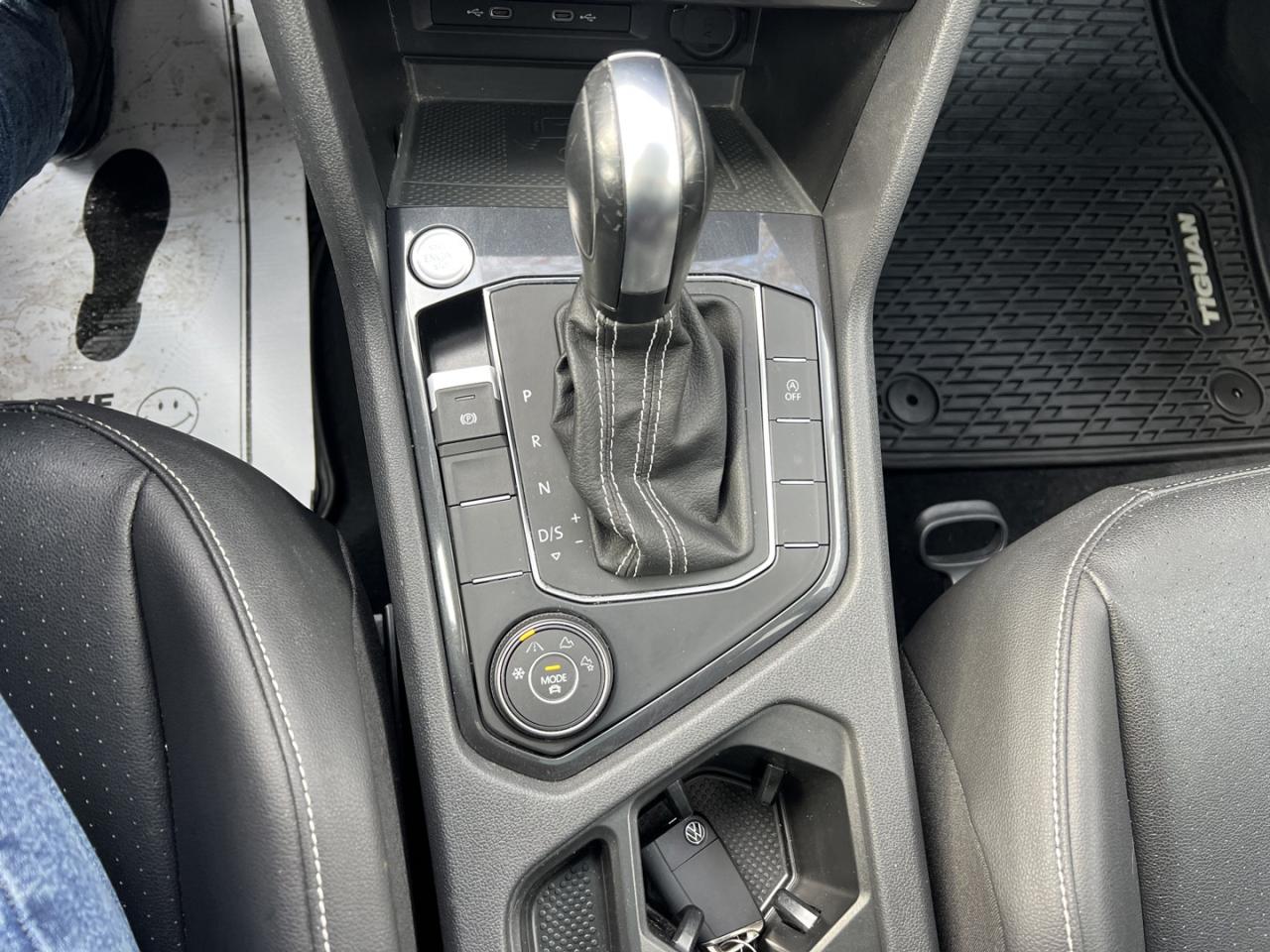 2021 Volkswagen Tiguan Comfortline 4Motion *One Owner/nav/Sunrf Photo