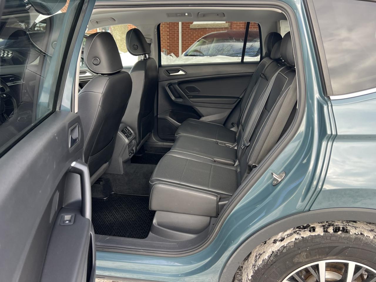 2021 Volkswagen Tiguan Comfortline 4Motion *One Owner/nav/Sunrf Photo