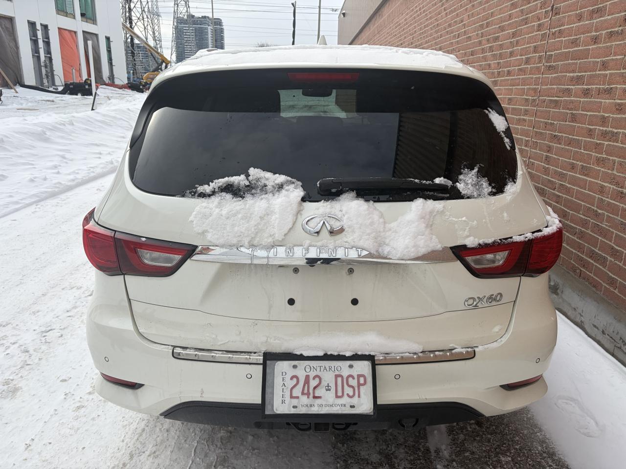 2017 Infiniti QX60  Photo3