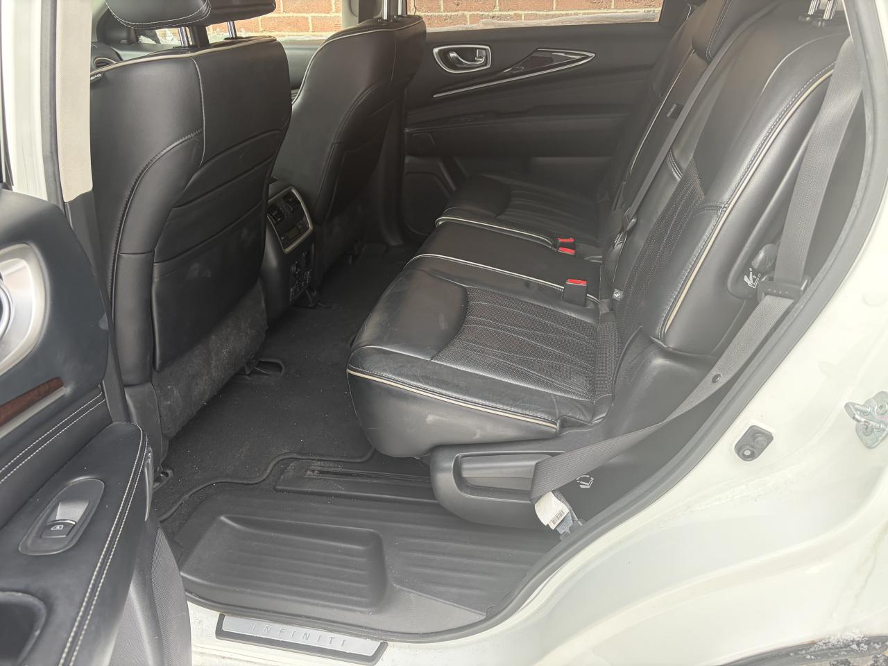 2017 Infiniti QX60  Photo