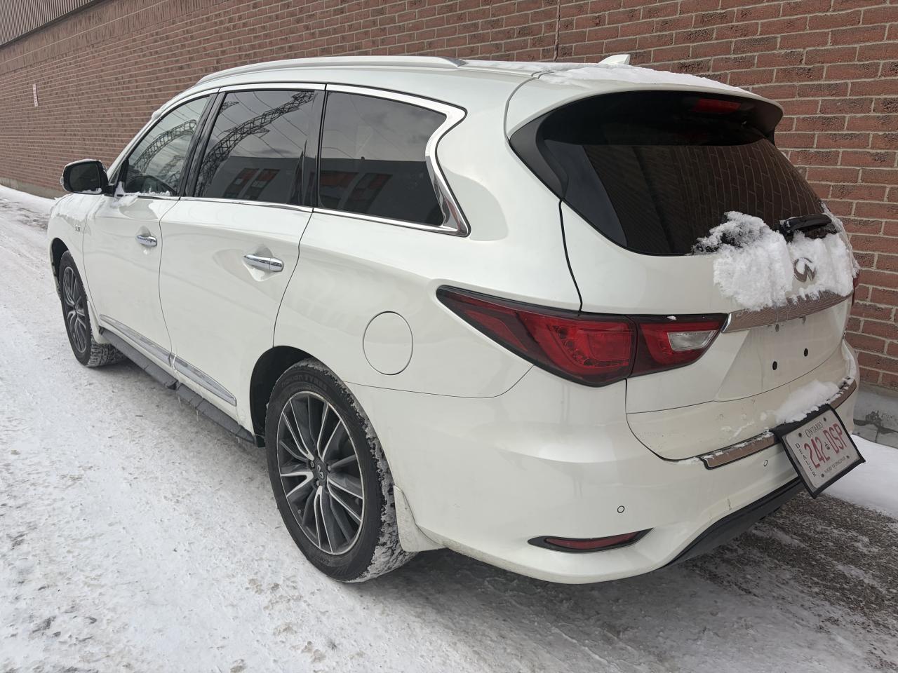 2017 Infiniti QX60  Photo