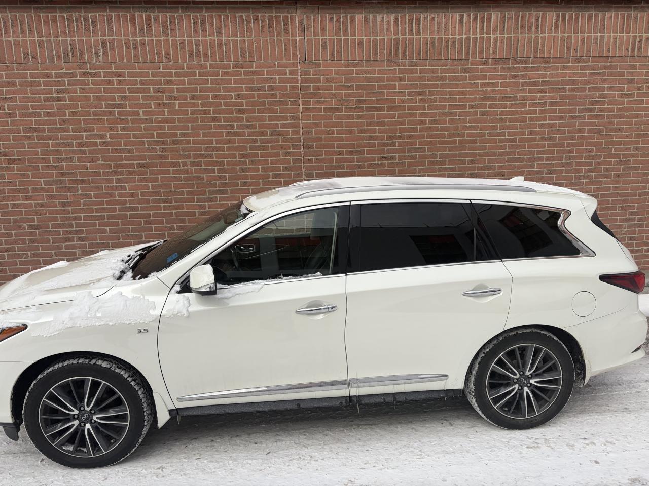 2017 Infiniti QX60  Photo