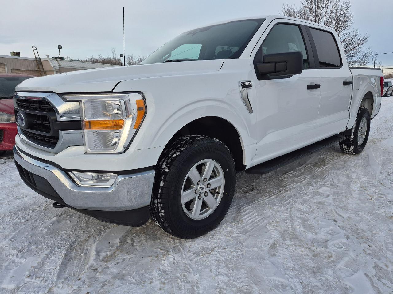 2022 Ford F-150 XLT Crewcab 4x4 Remote, Nav, Blindspot, BU Cam, To - Photo #1
