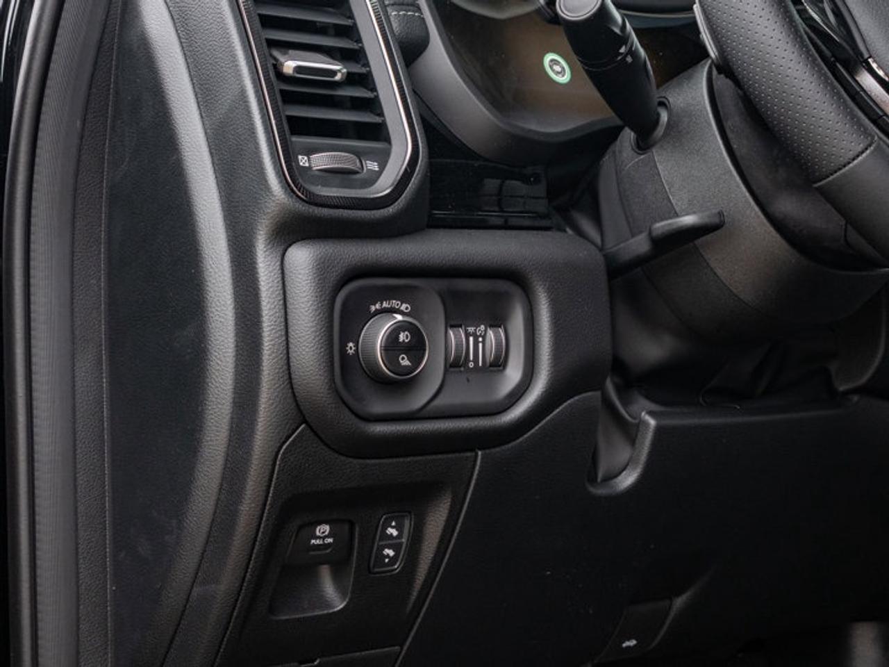 2026 RAM 1500 SPORT Photo