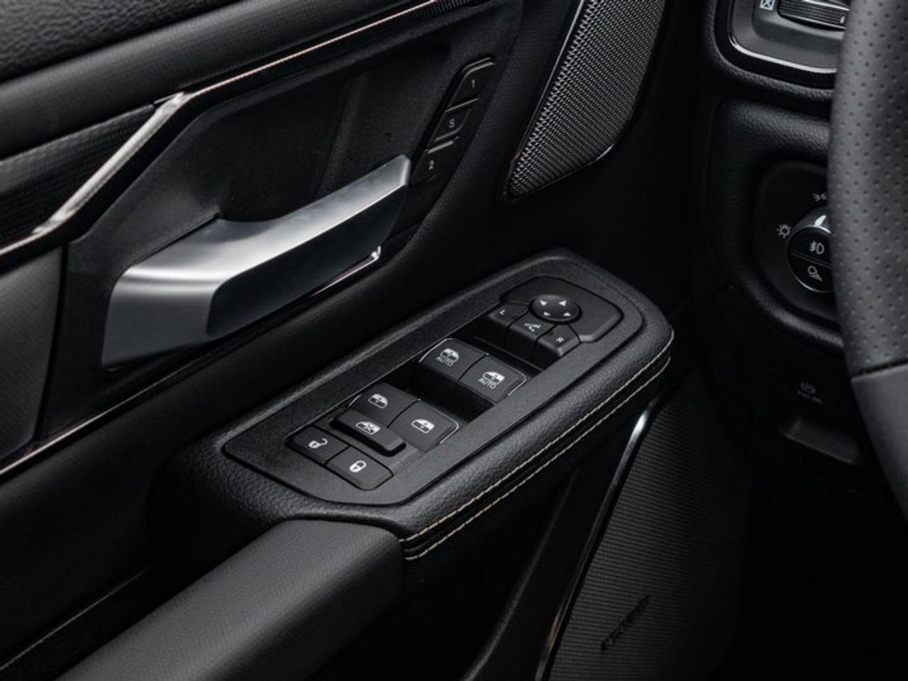 2026 RAM 1500 SPORT Photo
