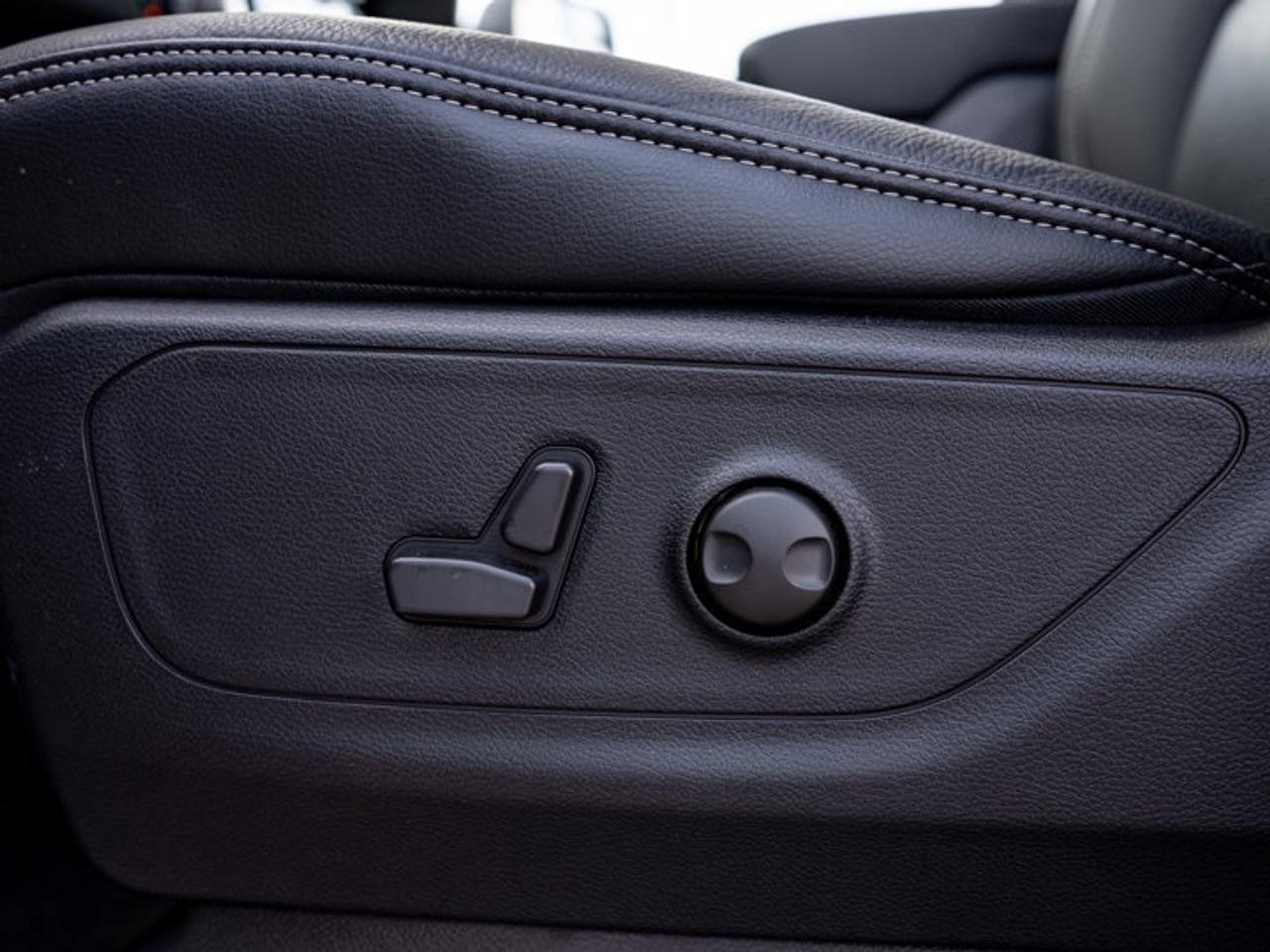 2026 RAM 1500 SPORT Photo