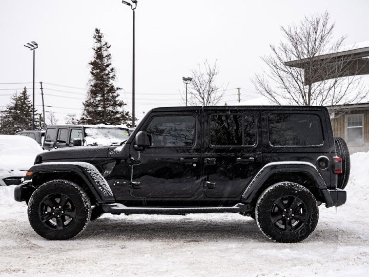 2021 Jeep Wrangler UNLIMITED ALTITUDE Photo