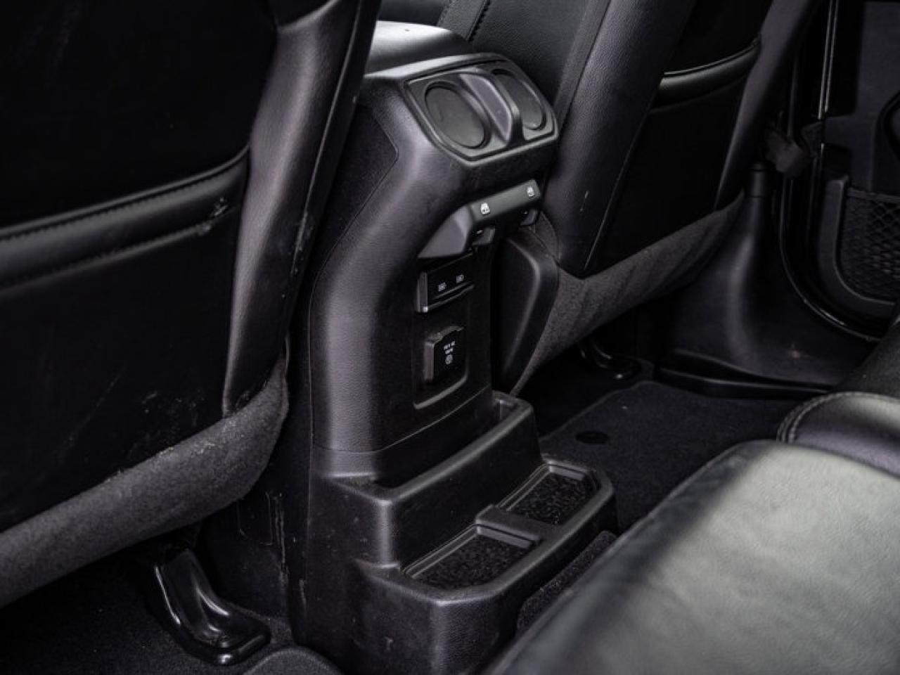 2021 Jeep Wrangler UNLIMITED ALTITUDE Photo