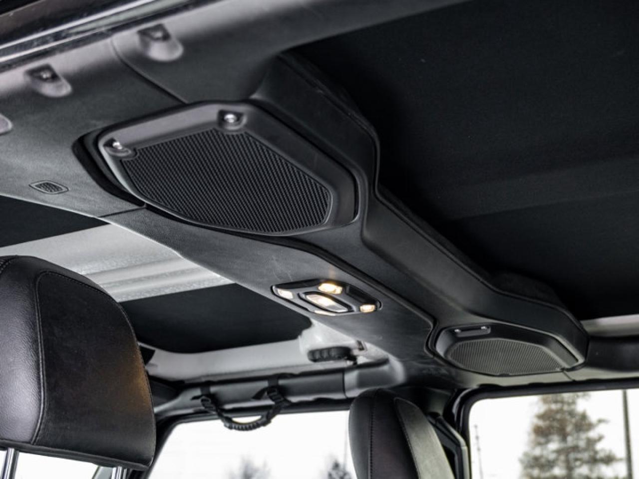 2021 Jeep Wrangler UNLIMITED ALTITUDE Photo