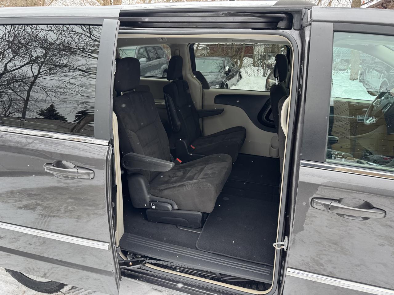 2015 Dodge Grand Caravan Crew Photo