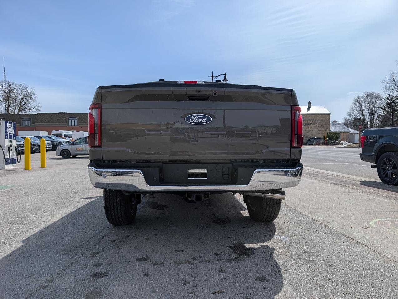 2026 Ford F-150 Lariat SuperCrew 501A 4x4 Photo4