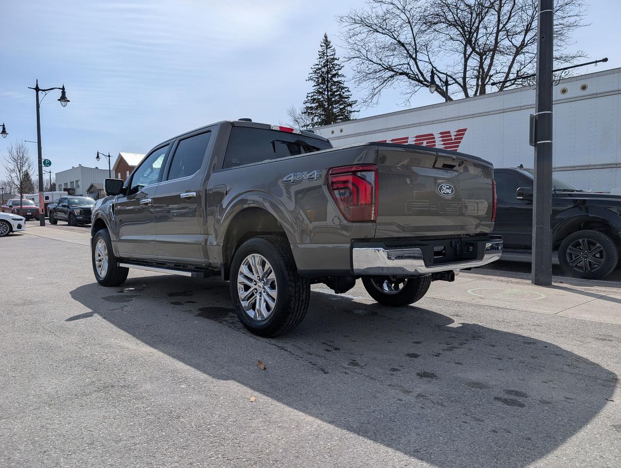 2026 Ford F-150 Lariat SuperCrew 501A 4x4 Photo3