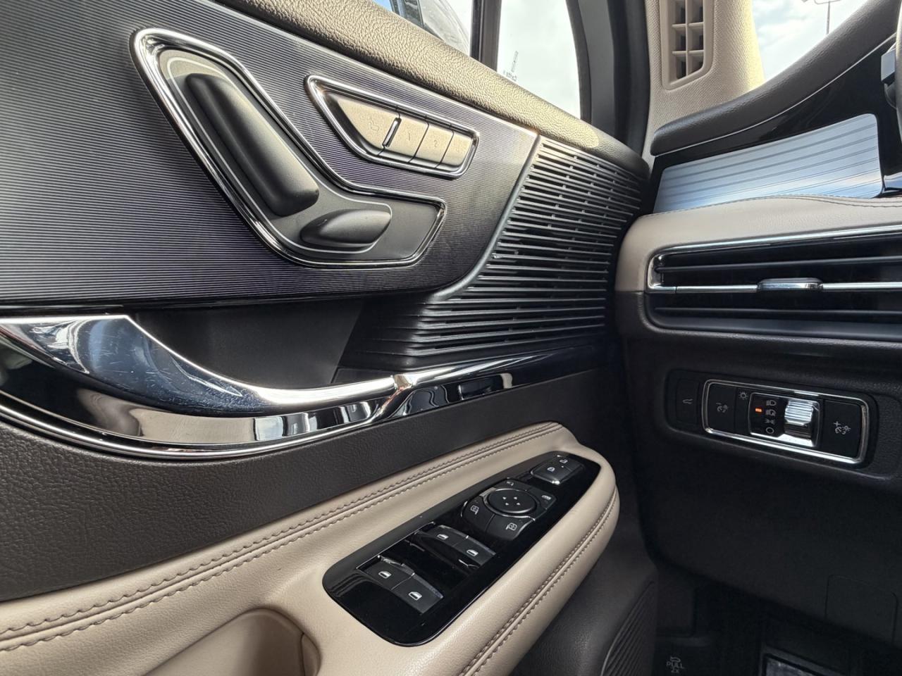 2021 Lincoln Corsair Standard Photo