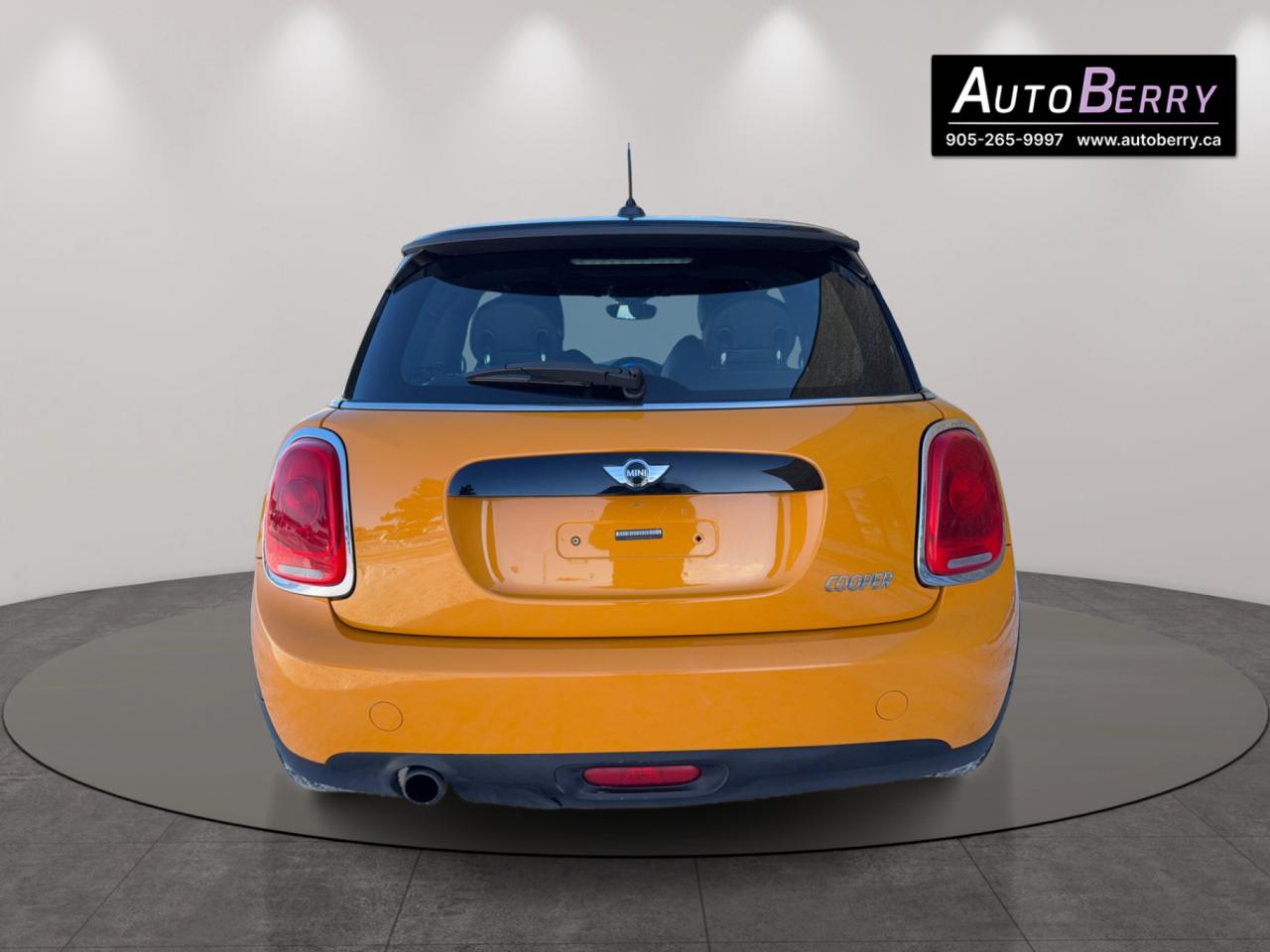 2016 MINI Cooper 3dr Hb Photo