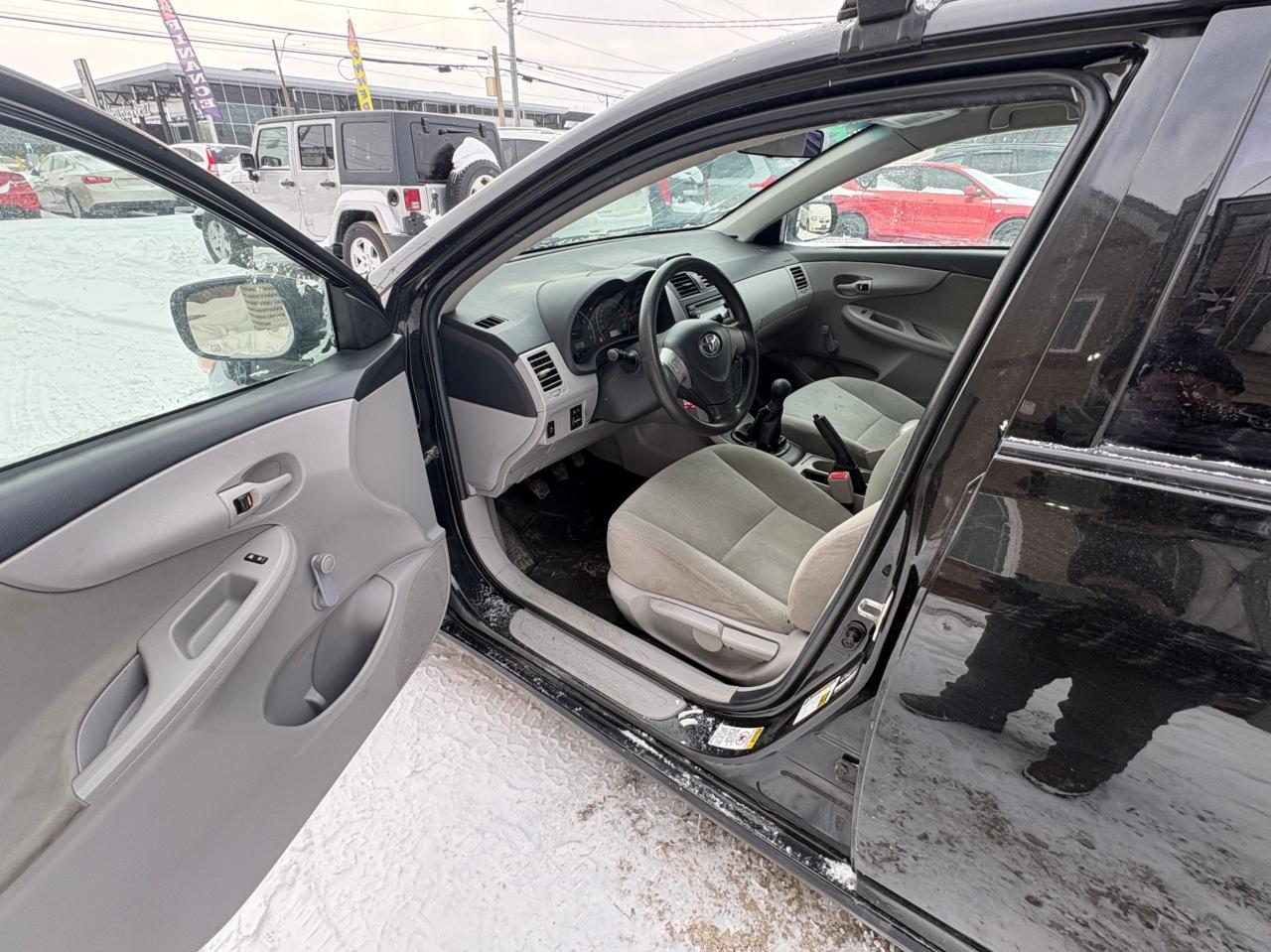 2012 Toyota Corolla 4DR SDN MAN CE Photo