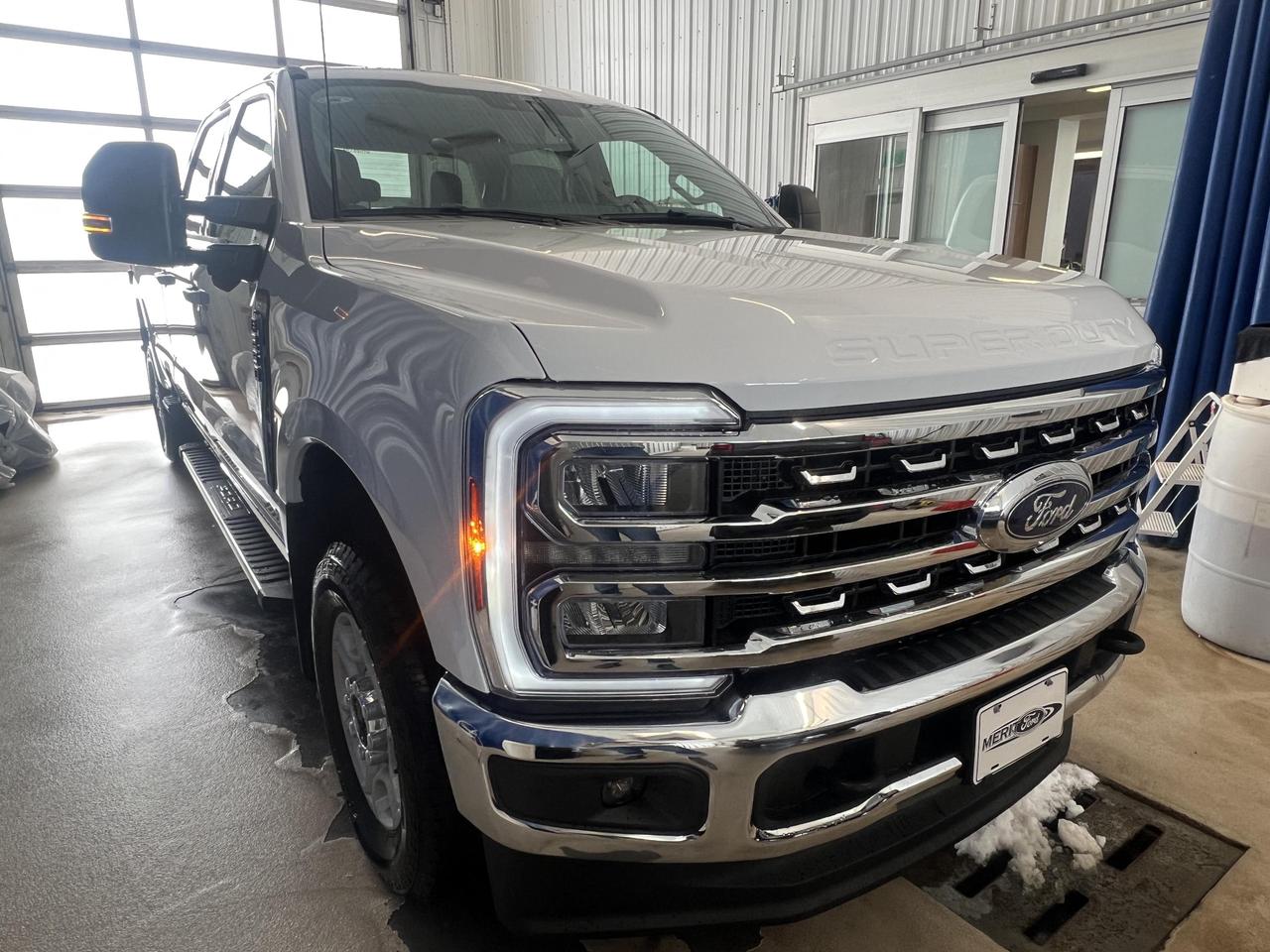 2026 Ford F-250 Super Duty SRW XLT 6.8L  V8 603A++ Photo4