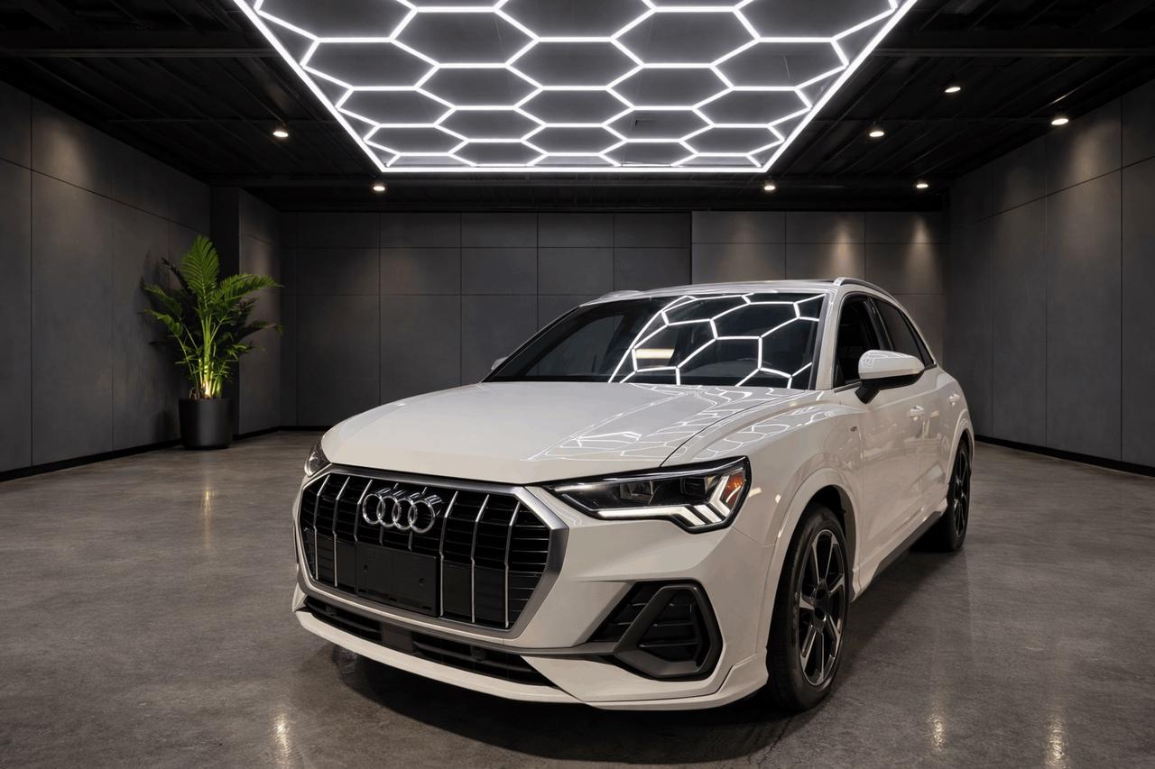 2021 Audi Q3 Progressiv 45 quattro Photo2