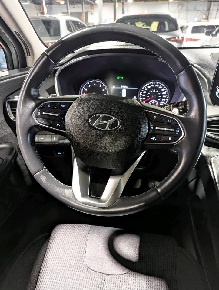 2022 Hyundai Santa Fe H-TRAC Preferred AWD Photo