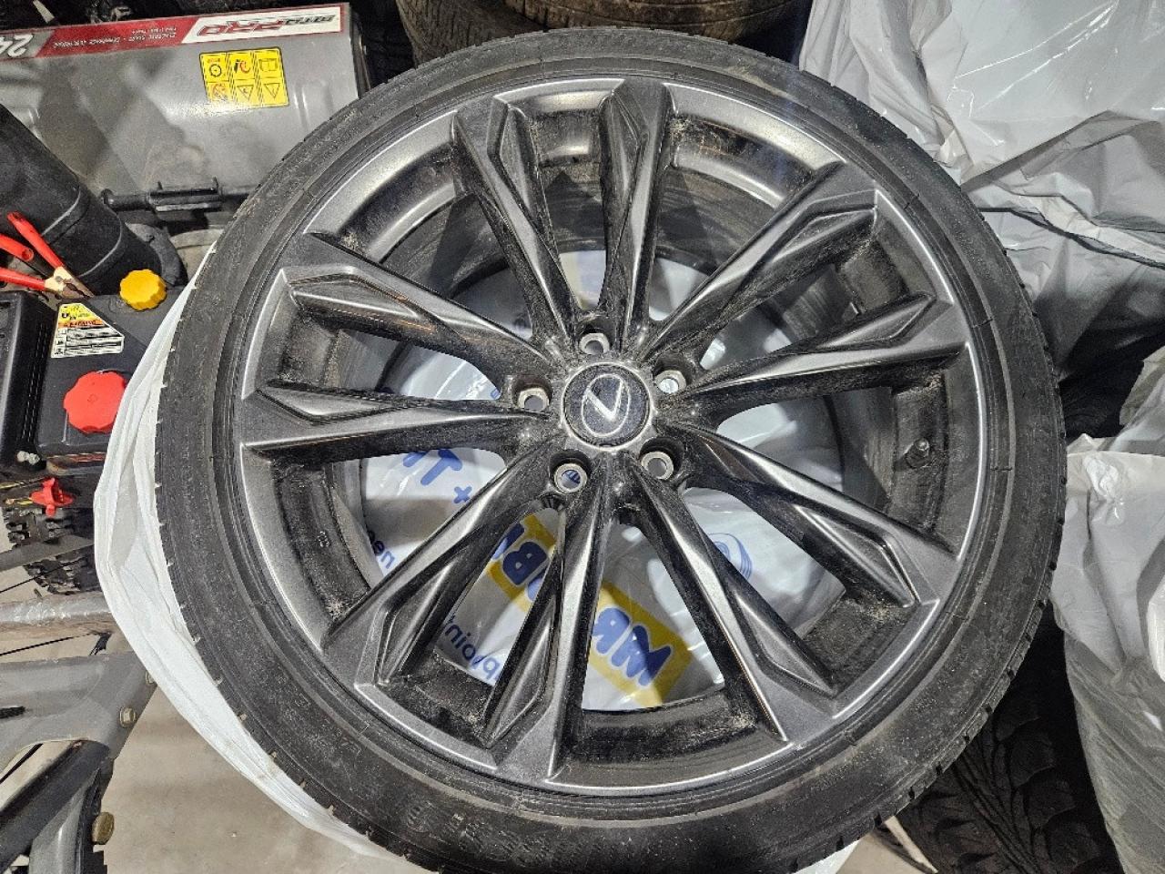 2024 Lexus IS IS 300 AWD-F SPORT 2-RED LEATHER-ONLY 11,000KM-CERTIFIED Photo