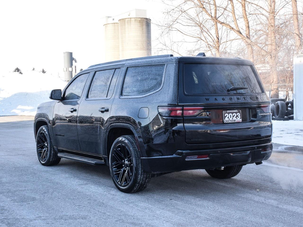 2023 Jeep Wagoneer SERIES II CARBIDE 4X4 Photo