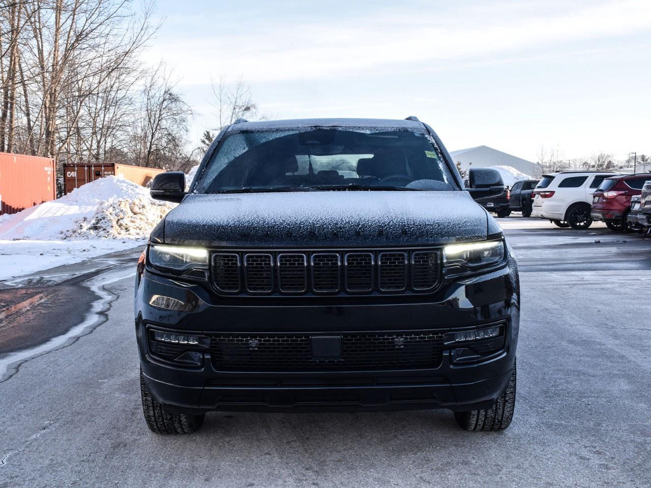 2023 Jeep Wagoneer SERIES II CARBIDE 4X4 Photo