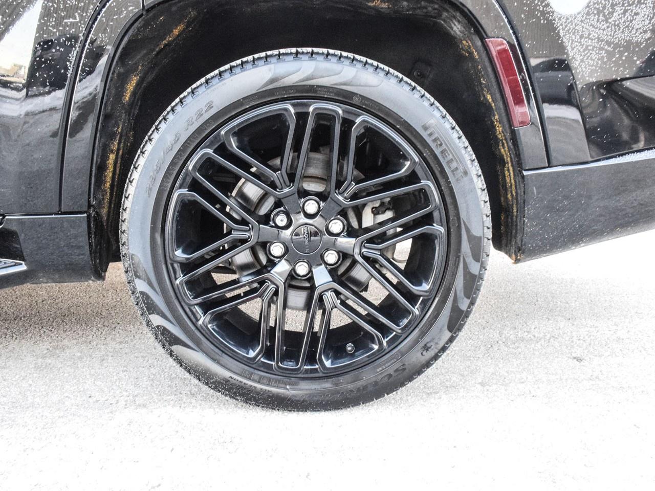 2023 Jeep Wagoneer SERIES II CARBIDE 4X4 Photo