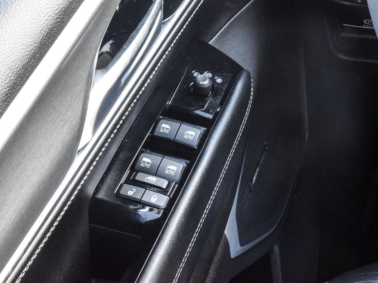 2023 Jeep Wagoneer SERIES II CARBIDE 4X4 Photo