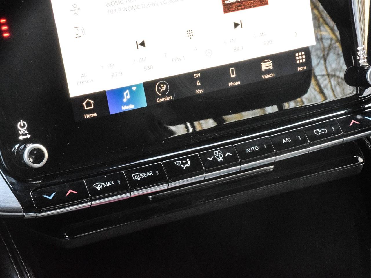 2023 Jeep Wagoneer SERIES II CARBIDE 4X4 Photo