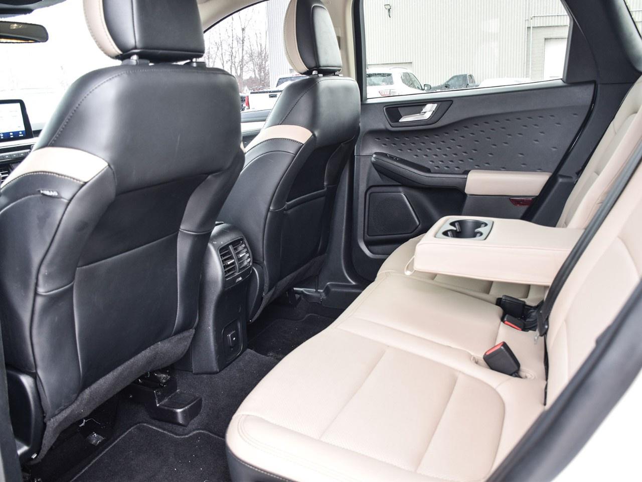 2020 Ford Escape SEL AWD Photo